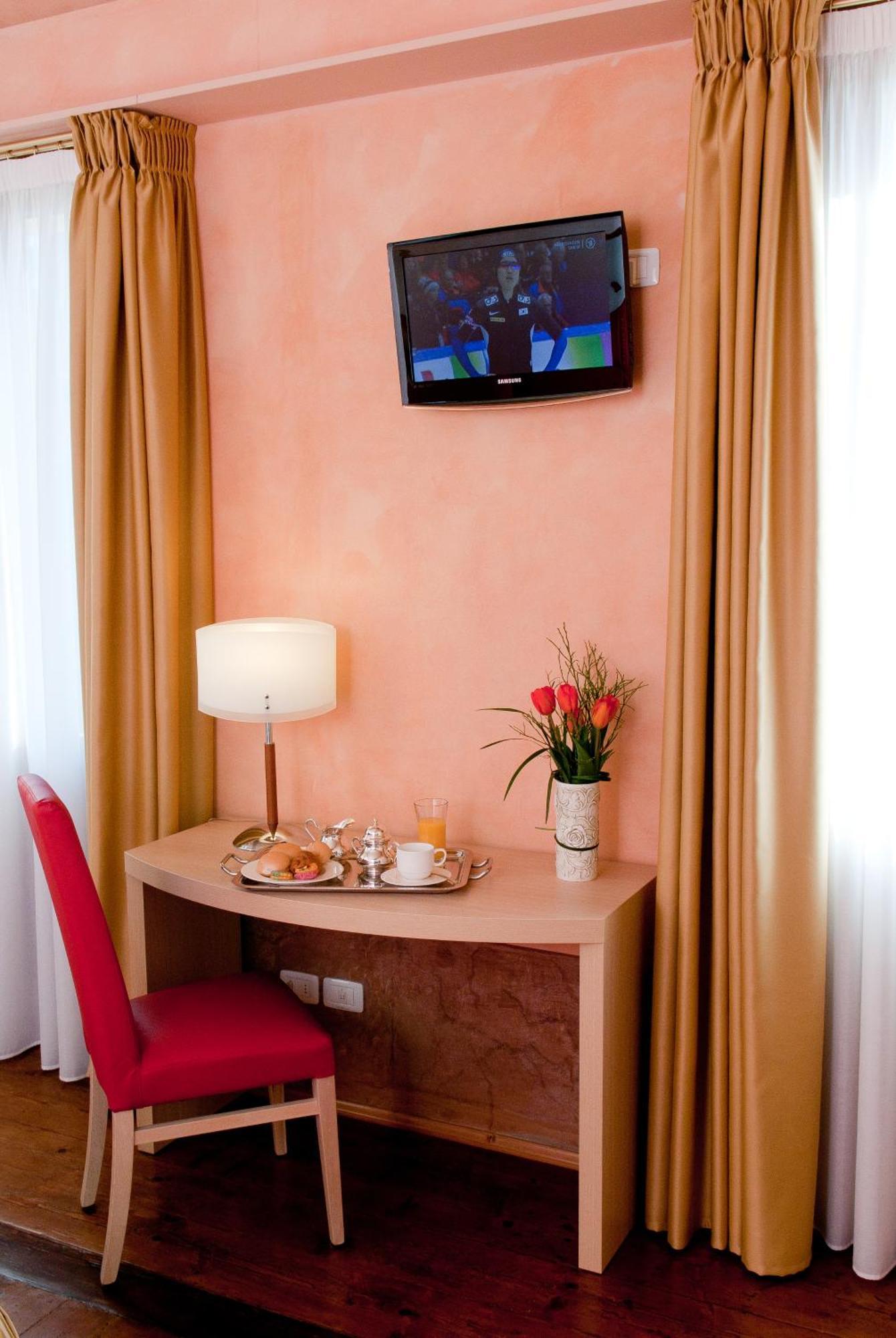 Hotel Villa Maternini Vazzola Phòng bức ảnh