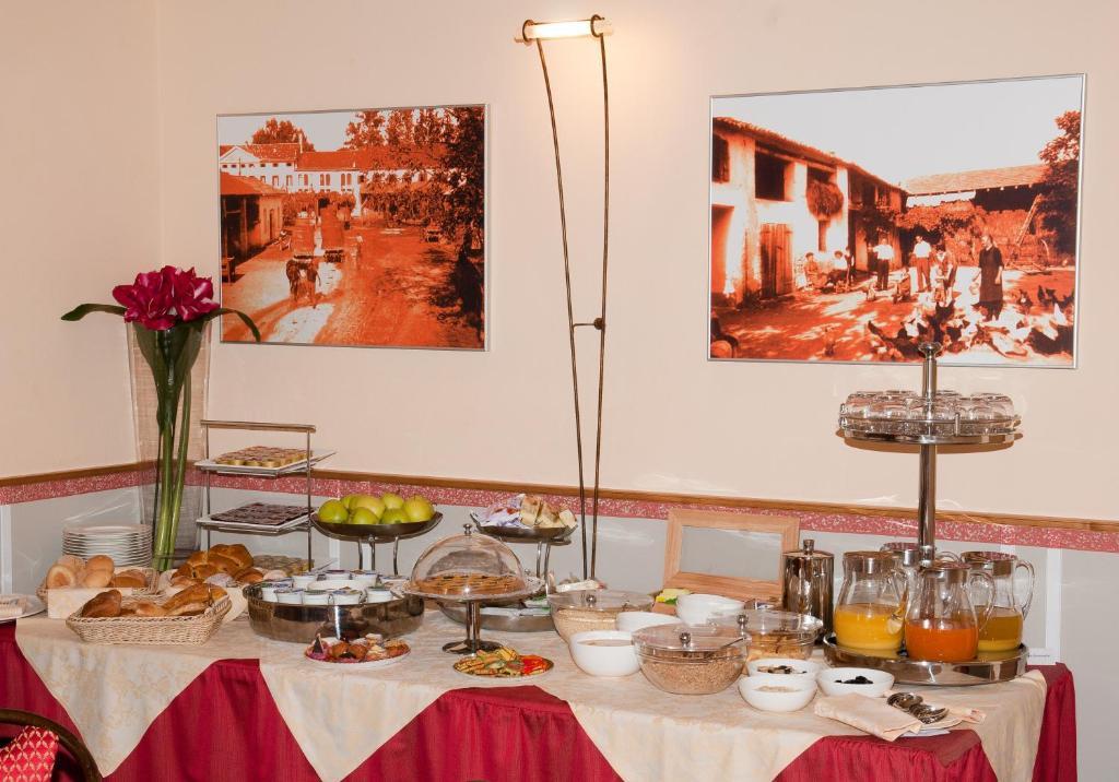 Hotel Villa Maternini Vazzola Ngoại thất bức ảnh