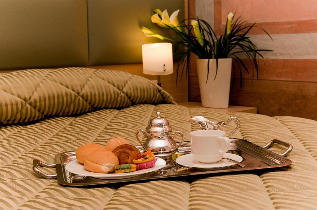 Hotel Villa Maternini Vazzola Ngoại thất bức ảnh